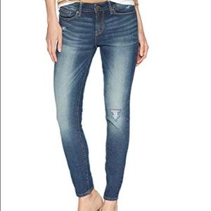 Levi mid-rise skinny jeans